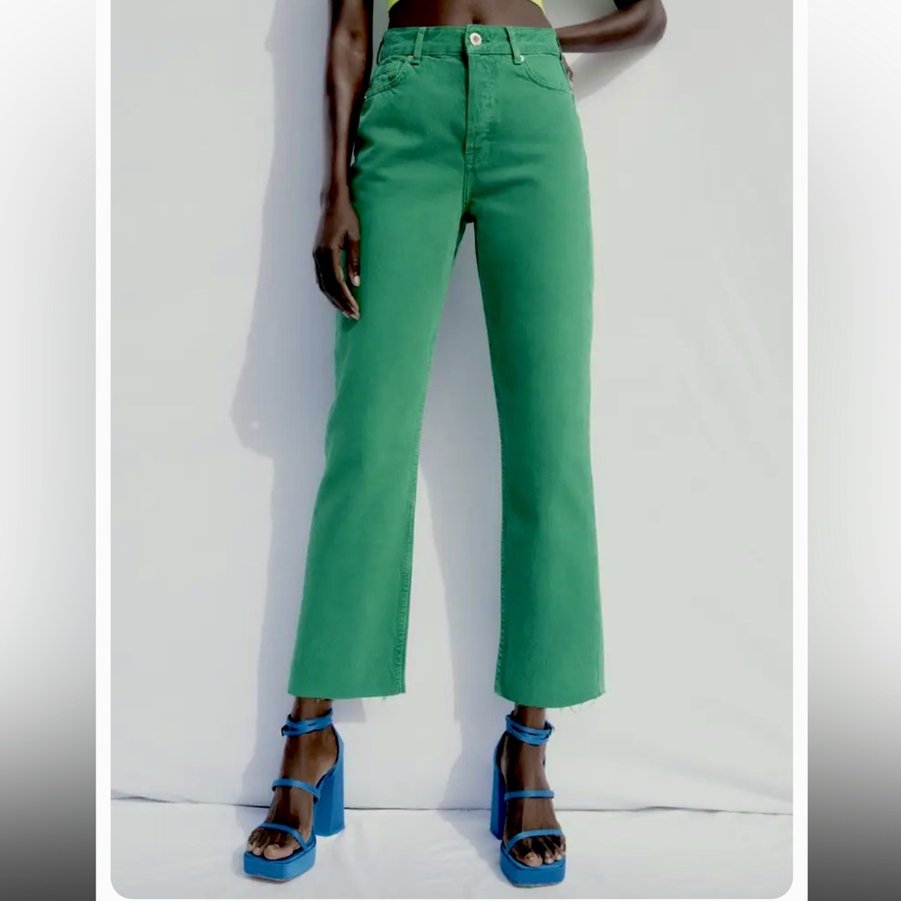 Zara Green Straight Leg Cropped Jeans